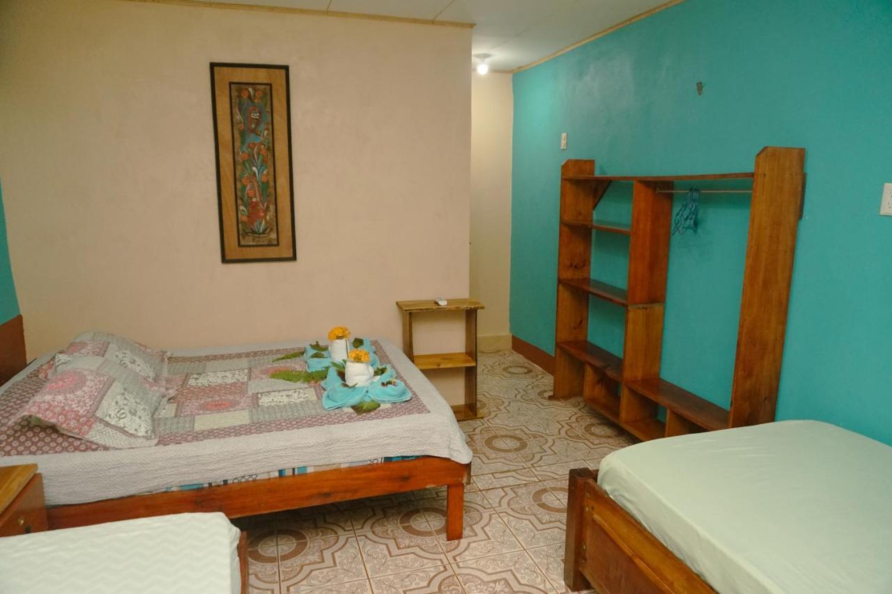 Hotel Gitana Corcovado, Y Tour Operador Drake Bay Exterior photo